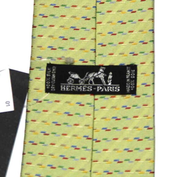 NEW Hermes Silk Tie MADE IN FRANCE Green Geometric Men's - Picture 2 of 2